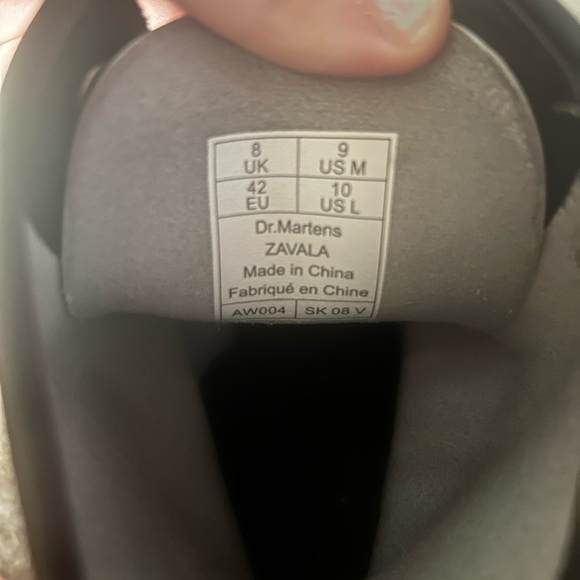 White doc martens - Picture 3 of 5